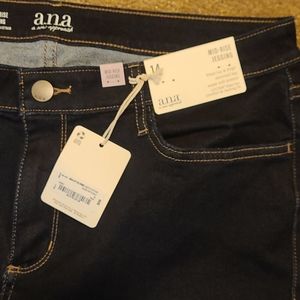 Brand new Ana Midrise Jeggings